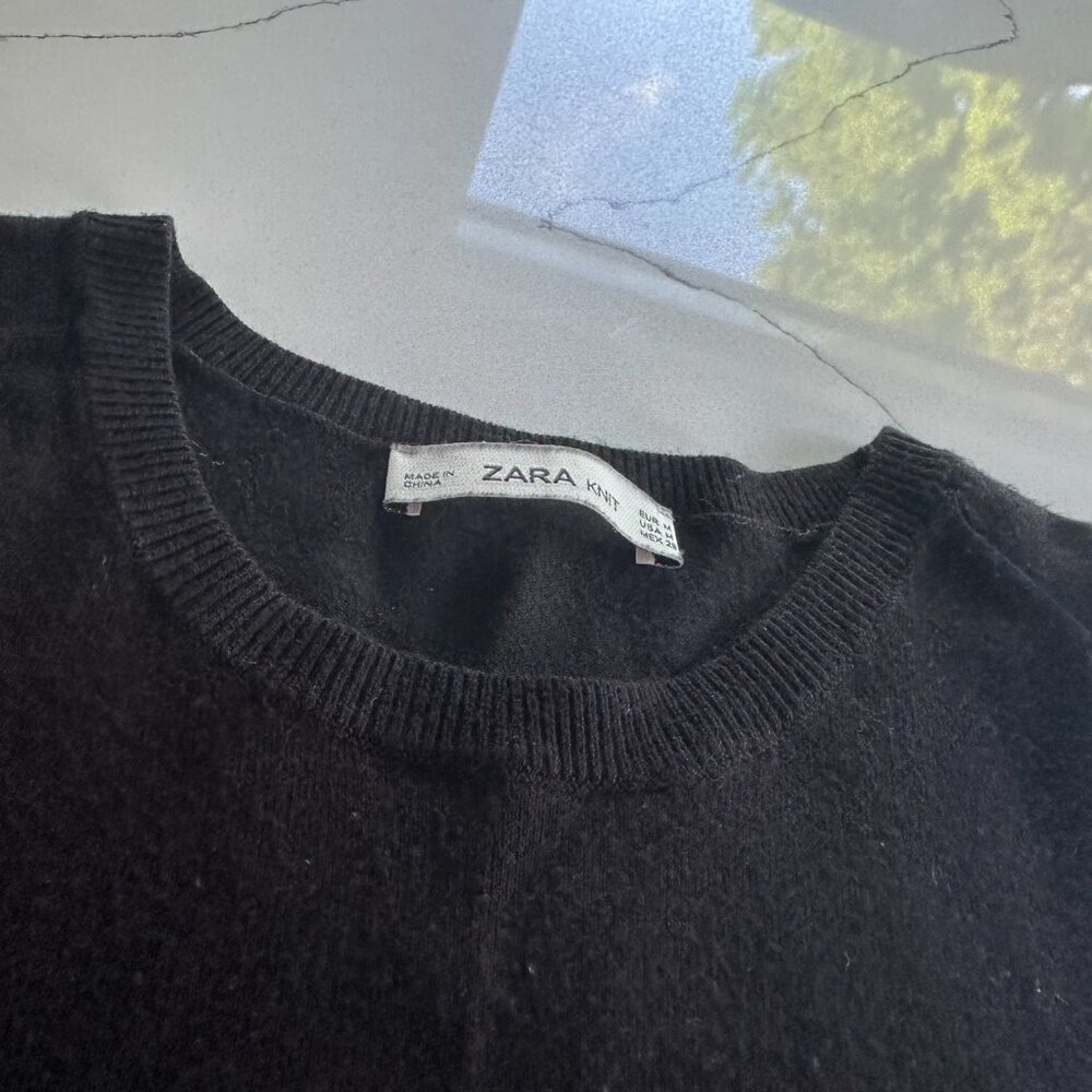 ZARA | Knit Sleeveless Sweater Tank | Black | Size Medium | Soft Stretch - Picture 6 of 15